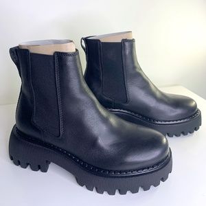 Shoe The Bear chunky Chelsea boot, black leather, EU38